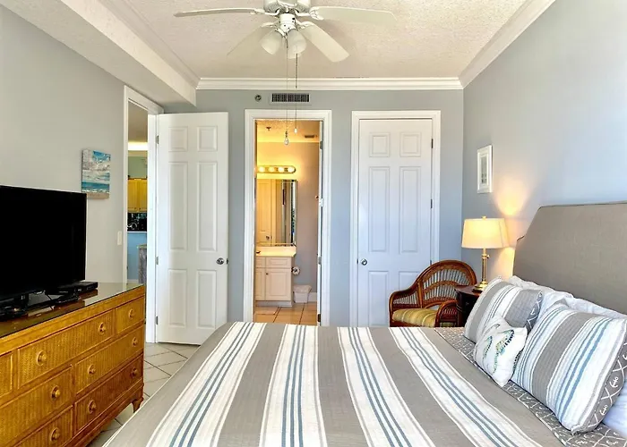 Island Royale P103 By Albvr - Beachfront Penthouse Living At Its - Gorgeous Views *